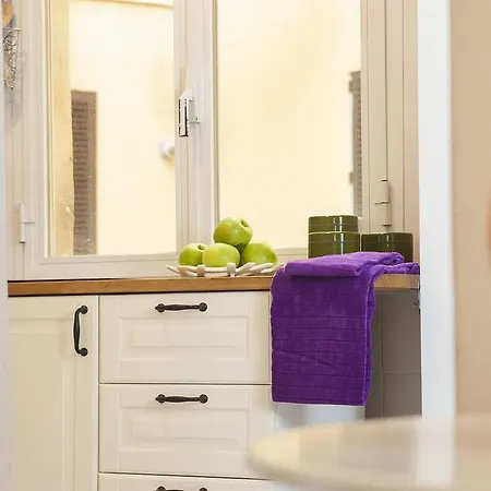 Fl Apartments Charming Flat In The Heart Of Trastevere Rome Exterior photo