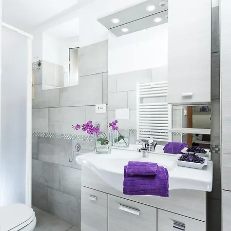 Fl Apartments Charming Flat In The Heart Of Trastevere Rome Exterior photo